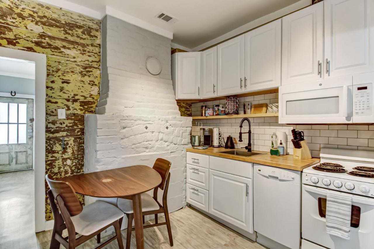 130 Y O Historic Savannah Cottage Off Forsyth Park Buitenkant foto