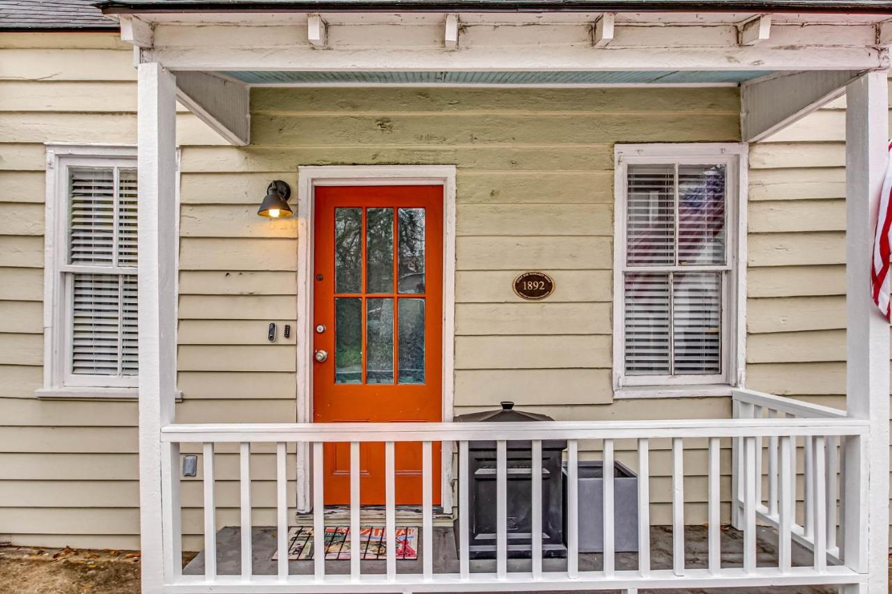 130 Y O Historic Savannah Cottage Off Forsyth Park Buitenkant foto